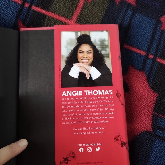 📚 3/$15 or 5/$20 📚 Novel - Concrete Rose (#0) - Picture 4 of 4